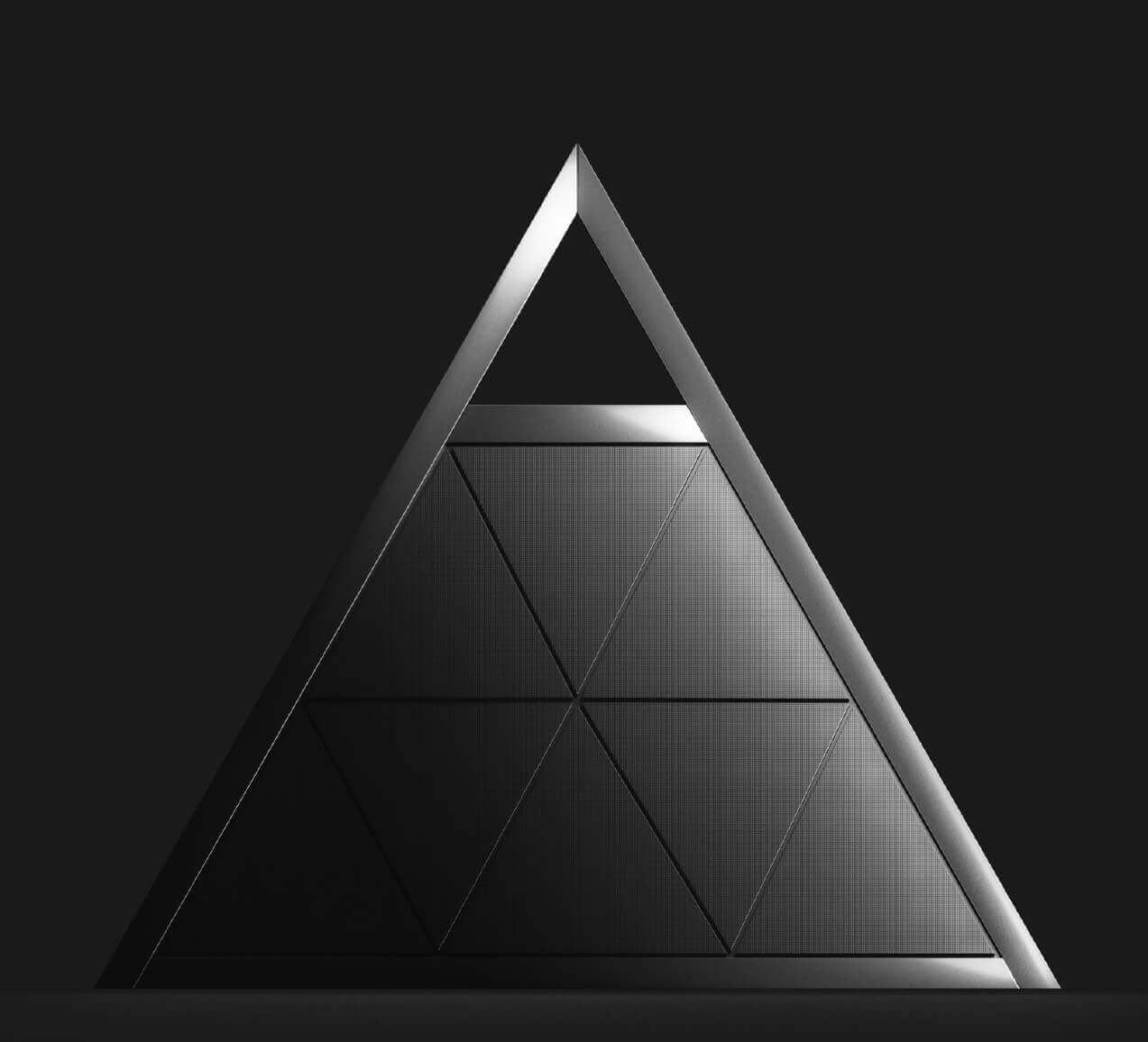 Dynamo-energies-pyramid-machine-pv-system
